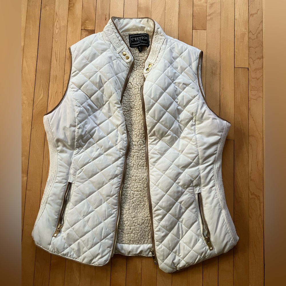 Cestton Women's Quilted Cream Vest